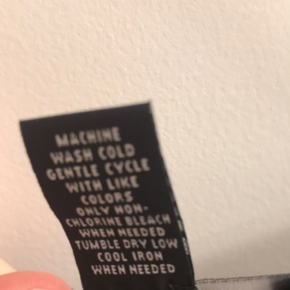 Black & White Dress - Picture 5 of 7